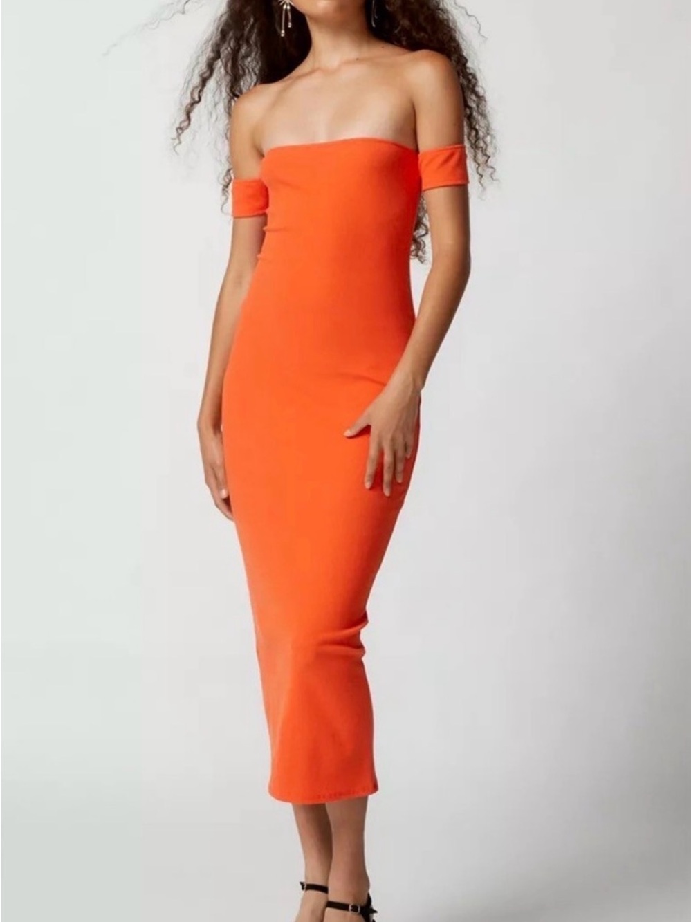 NWT Urban Outfitters Off Shoulder Dress. Small
